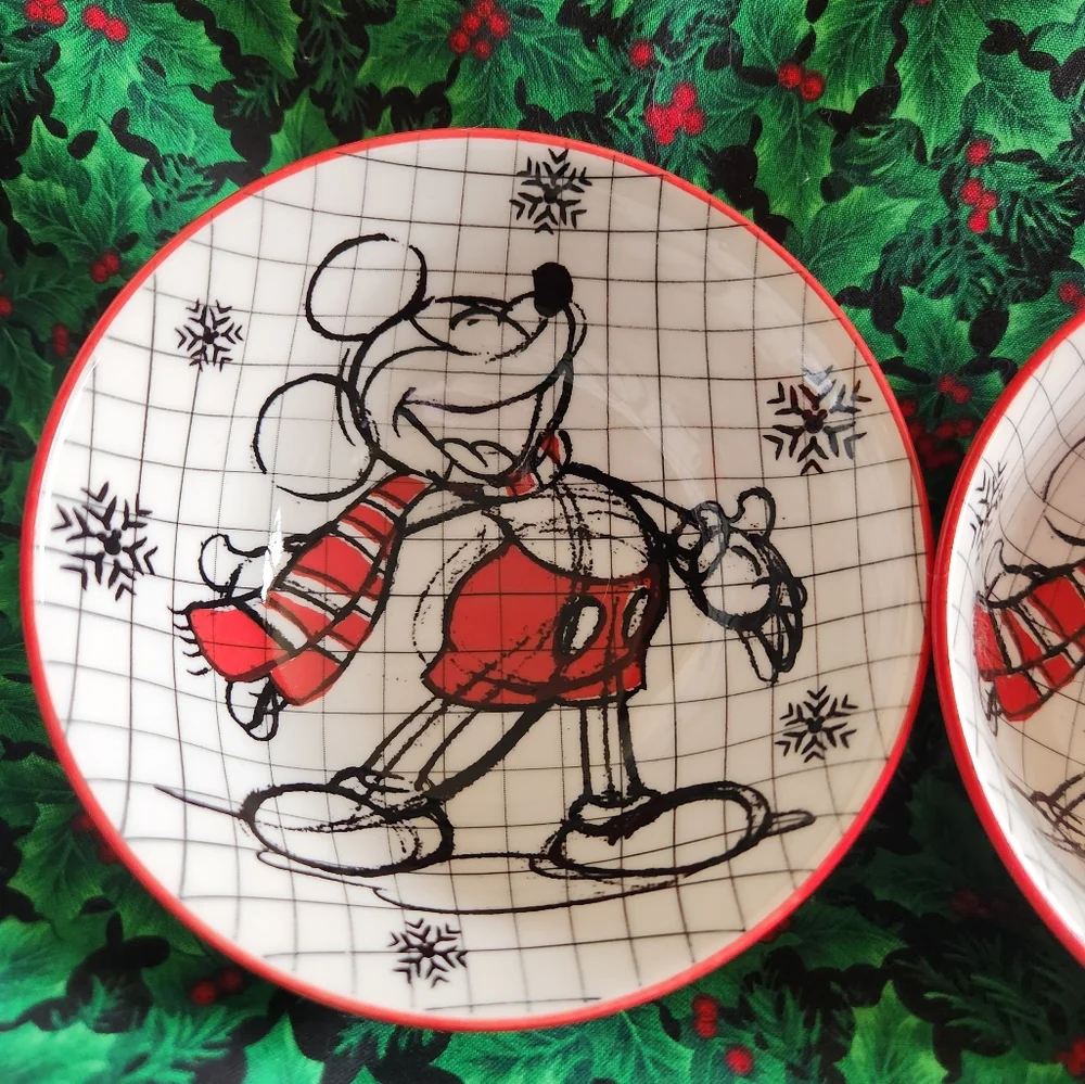 Mickey Mouse Christmas Bowls Small Set Of 3 New